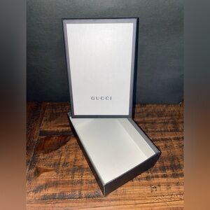 Gucci Black & White Gift Box